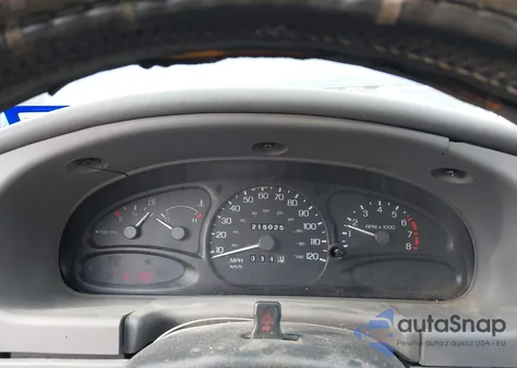 1999 Ford Escort Se from USA, damaged, VIN 1FAFP13P2XW158602